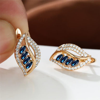 Four Diamond Leaf Slightly Zircon-encrusted Stud Earrings High-grade