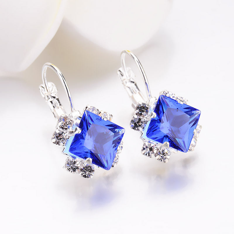 Women rhombus earrings